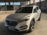 Gebraucht Hyundai Tucson Premium 141 PS (103 kW) 2017 Silber SUV