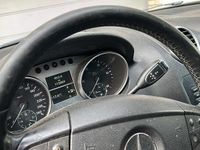 Gebraucht Mercedes ML320 224 PS (164 kW) 2006 Silber SUV