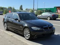 Begagnad BMW 318 143 HK (105 kW) 2008 Svart Kombi