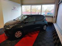 Gebraucht Hyundai i10 Select 67 PS (49 kW) 2021 Grau Kleinwagen