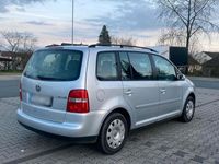 gebraucht VW Touran 1,6Fsi **03/25**