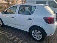 Gebraucht Dacia Sandero Lauréate 90 PS (66 kW) 2017 Weiß Kleinwagen