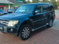 Gebraucht Mitsubishi Pajero Instyle 250 PS (183 kW) 2009 Grün SUV