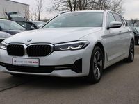 Gebraucht BMW 520 190 PS (139 kW) 2022 Weiß Limousine