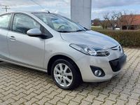 Gebraucht Mazda 2 Active 84 PS (61 kW) 2011 Silber Kleinwagen