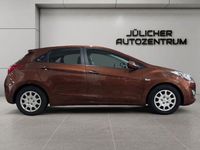 Gebraucht Hyundai i30 Classic 99 PS (72 kW) 2013 Orange Kleinwagen