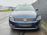 Gebraucht VW Passat 140 PS (102 kW) 2011 Blau Kombi