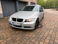 Gebraucht BMW 320 150 PS (110 kW) 2005 Silber Limousine