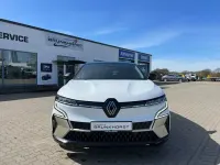Gebraucht Renault Megane E-Tech Iconic 160 kW (218 PS) 2025 Arktisweiß + blackpearlsch Limousine