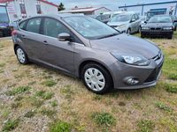 Gebraucht Ford Focus Champions Edition 101 PS (74 kW) 2013 Braun Limousine