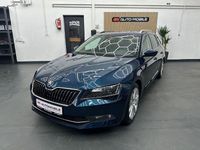 Gebraucht Skoda Superb Style 190 PS (139 kW) 2016 Blau Kombi