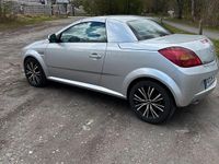 Gebraucht Opel Tigra 125 PS (91 kW) 2008 Silber Cabrio