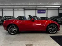 Gebraucht Mazda MX5 Sports-Line 160 PS (117 kW) 2017 Rubinrot metallic Cabrio