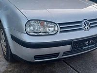 Gebraucht VW Golf IV Basis 75 PS (55 kW) 2002 Silber Limousine