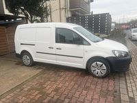 Second-hand VW Caddy 101 CP (74 kW) 2012 Alb Monovolum