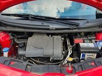 Gebraucht Toyota Aygo 68 PS (50 kW) 2007 Rot Kleinwagen