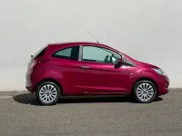 Gebraucht Ford Ka Titanium 69 PS (50 kW) 2012 Rot Kleinwagen