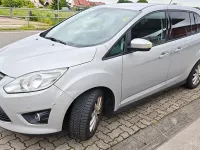 Używany Ford Grand C-Max SYNC Edition 140 KM (102 kW) 2014 Srebrny Minivan