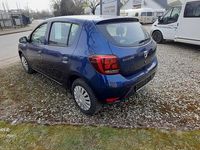 Używany Dacia Sandero 73 KM (53 kW) 2018 Niebieski Hatchback