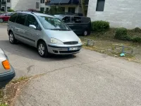 Gebraucht Ford Galaxy 130 PS (95 kW) 2004 Silber Van / Kleinbus