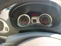 Gebraucht Renault Clio III 75 PS (55 kW) 2009 Weiß Kleinwagen
