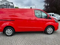 Gebraucht Ford Transit Custom Limited 170 PS (125 kW) 2019 Rot Van / Kleinbus