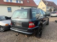 Gebraucht Mercedes ML320 218 PS (160 kW) 1998 Schwarz SUV