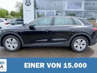 Gebraucht Audi e-tron 300 kW (408 PS) 2023 Schwarz metallic SUV