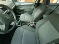 Gebraucht Opel Astra 101 PS (74 kW) 2005 Silber Kombi