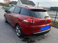 Gebraucht Renault Clio GrandTour 90 PS (66 kW) 2016 Rot Kombi
