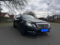 Gebraucht Mercedes 220 170 PS (125 kW) 2012 Schwarz Kombi