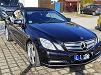 Gebraucht Mercedes E200 184 PS (135 kW) 2012 Schwarz Cabrio