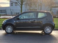 Second-hand VW up! Cup 60 CP (44 kW) 2014 Negru Hatchback
