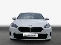 Gebraucht BMW 120 Sport Line 163 PS (119 kW) 2025 Alpinweiss iii Kleinwagen