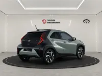 Neu Toyota Aygo X Lounge 116 PS (85 kW) 2026 Grün SUV