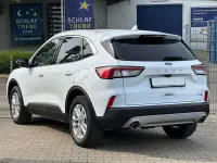 Gebraucht Ford Kuga Titanium 150 PS (110 kW) 2021 Frozen white SUV