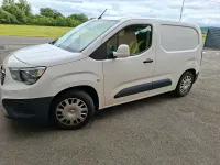 Gebraucht Opel Combo 102 PS (75 kW) 2019 Weiß Van / Kleinbus
