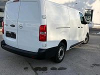 Gebraucht Opel Vivaro 144 PS (105 kW) 2022 Weiß Van / Kleinbus