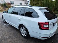 Gebraucht Skoda Octavia Style 150 PS (110 kW) 2018 Weiß Kombi