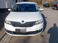 Gebraucht Skoda Rapid 95 PS (69 kW) 2019 Weiß Kleinwagen