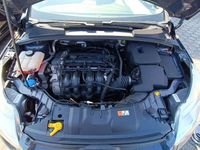 Gebraucht Ford Focus Trend 105 PS (77 kW) 2011 Grau Limousine