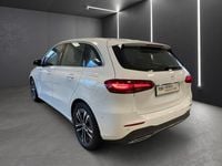 Gebraucht Mercedes B220 Progressive 190 PS (139 kW) 2024 Weiß Van / Kleinbus