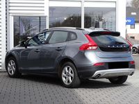 Gebraucht Volvo V40 150 PS (110 kW) 2017 Osmium grey metallic Kleinwagen