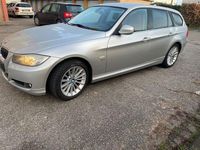 Second-hand BMW 325 Performance 218 CP (160 kW) 2011 Argintiu Break