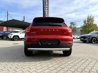 Gebraucht Volvo C40 144 kW (197 PS) 2023 Fusion red metallic SUV
