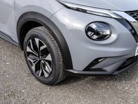 Neu Nissan Juke Acenta 114 PS (83 kW) 2026 Grau SUV