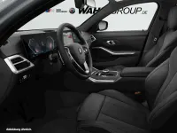 Gebraucht BMW 318 Shadowline 156 PS (114 kW) 2024 Grau Kombi