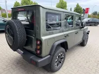 Neu BAW 212 166 PS (122 kW) 2026 Grün SUV