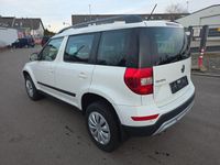 Gebraucht Skoda Yeti Ambition 152 PS (111 kW) 2016 Weiß SUV