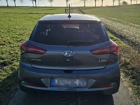 gebraucht Hyundai i20 Navi*Kamera hinten*Sitz- u. Lenkradheizung